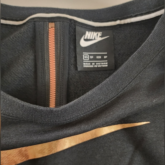 Nike Air Rally Cropped Sweatshirt Rose Gold Logo Back Zipper Size Xs - Picture 4 of 4